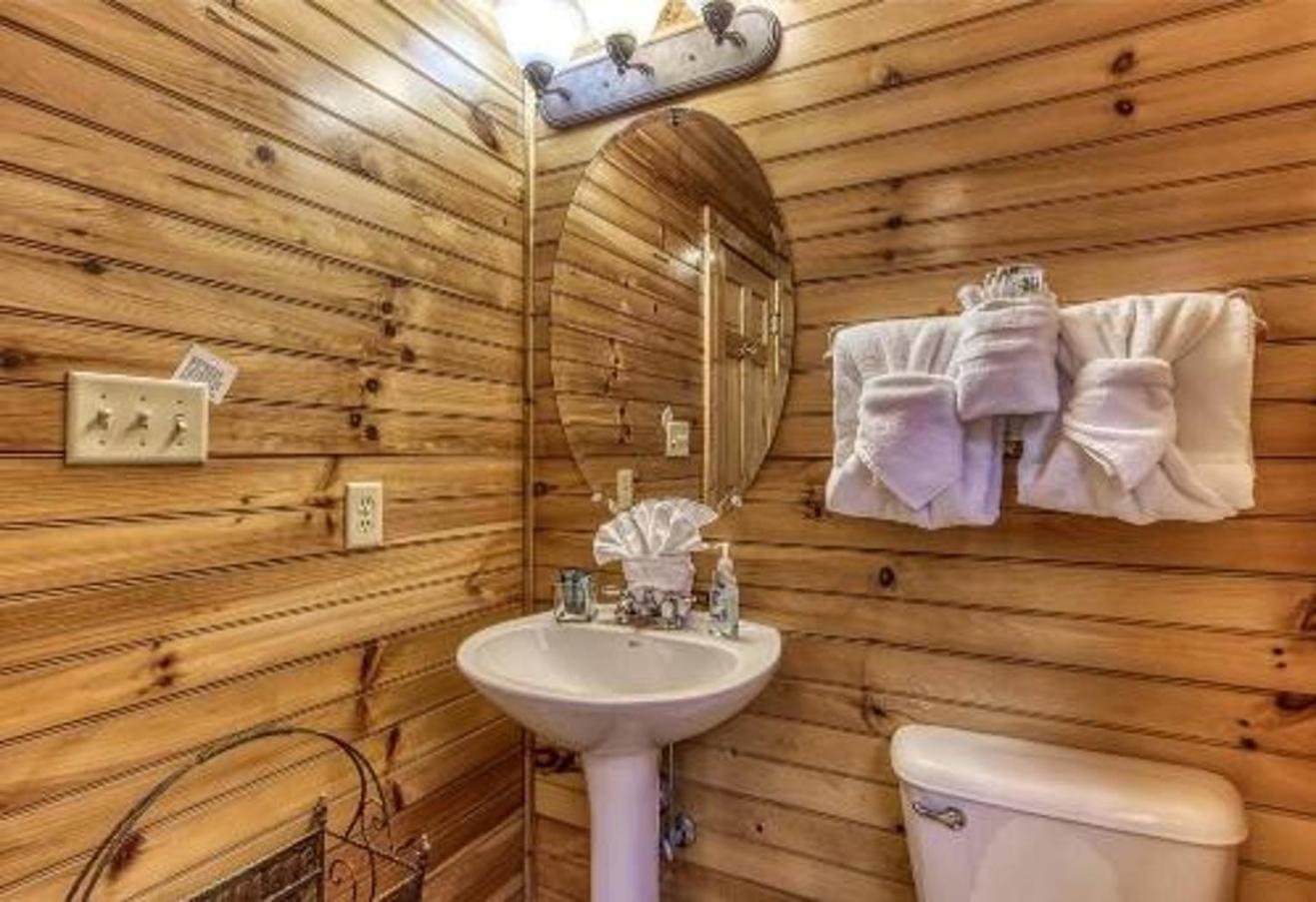 Dreams Come True With This Luxury Cabin! Gatlinburg Exterior foto